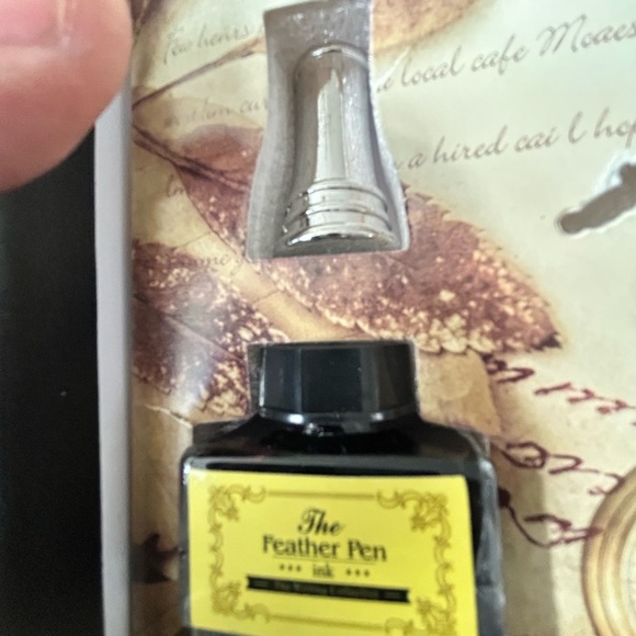 Elegant Feather Pen Set with nibs and ink- journaling- letters- spells- new - Picture 2 of 10